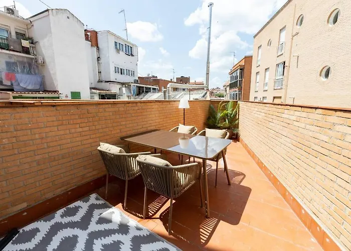 Amplio Y Comodo Apartamento Cerca Plaza Castilla